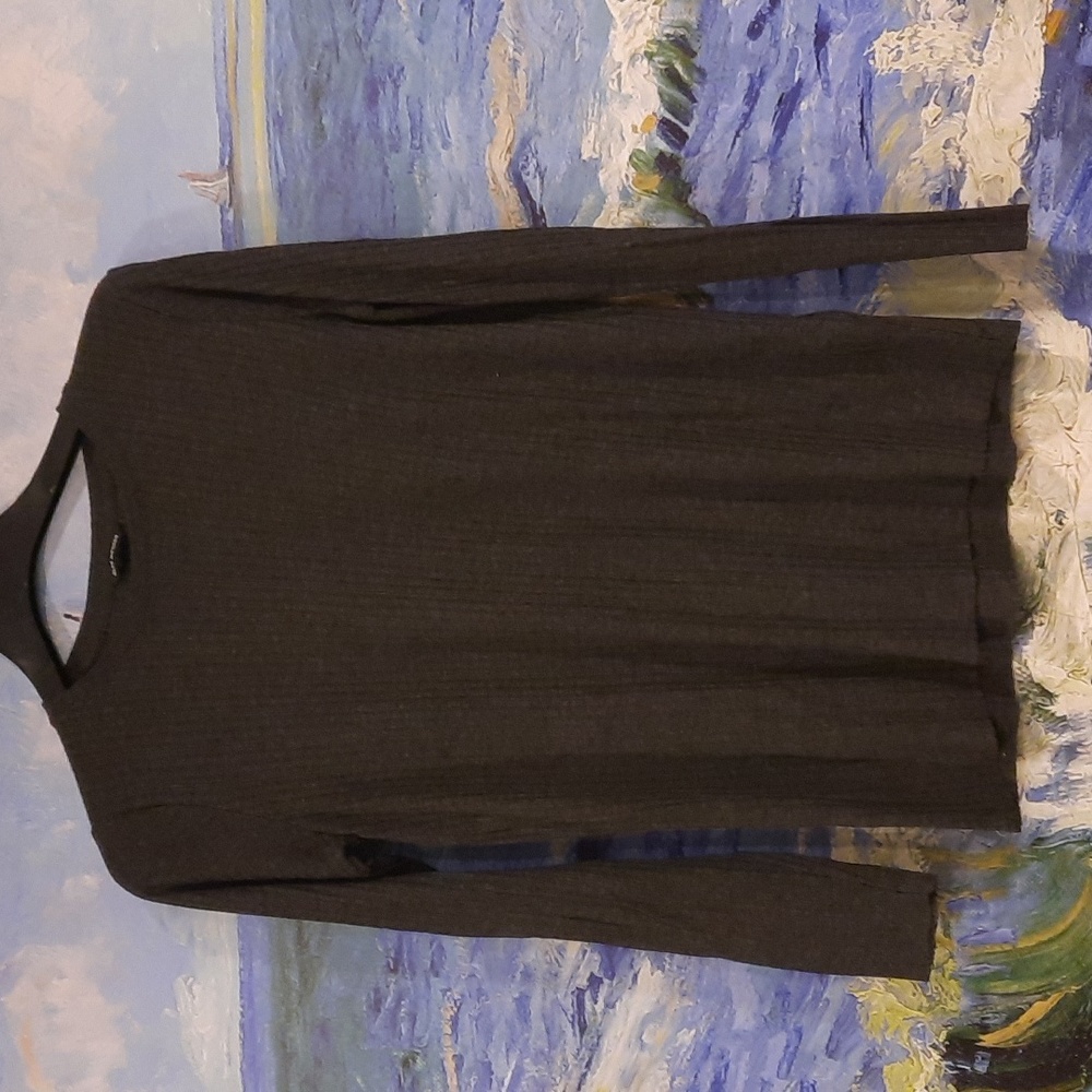 Club Monaco Fitted Stretch Top - Size Small